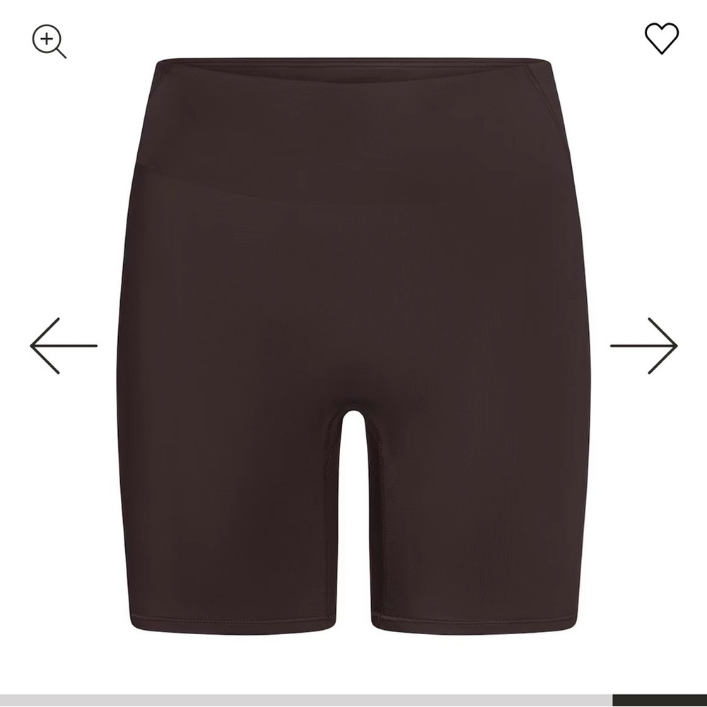 SKIMS + NIKE Shine Bonded Bike Shorts color Phoenix 🤎 BNWT